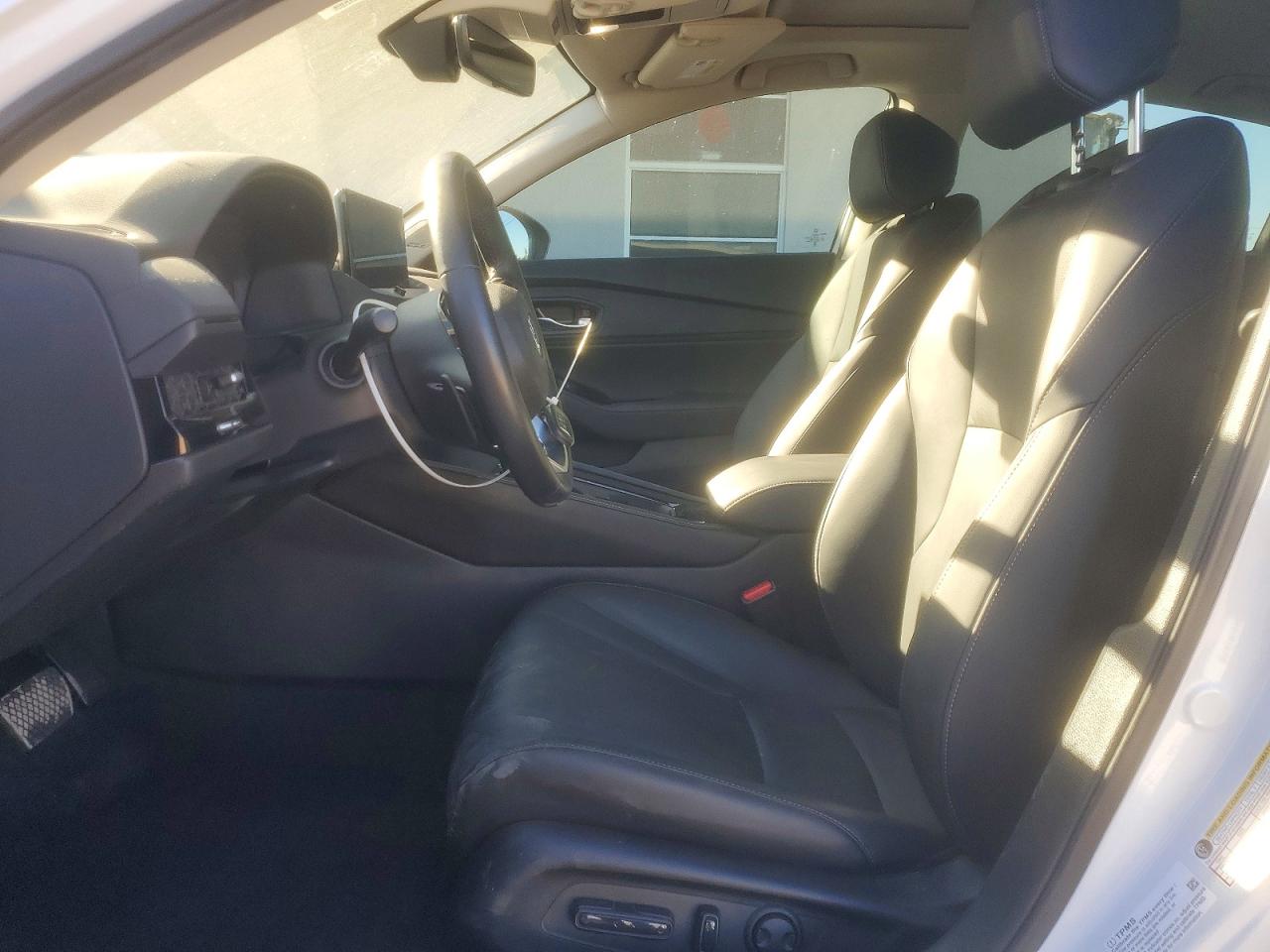 2024 HONDA ACCORD TOURING HYBRID photo 7