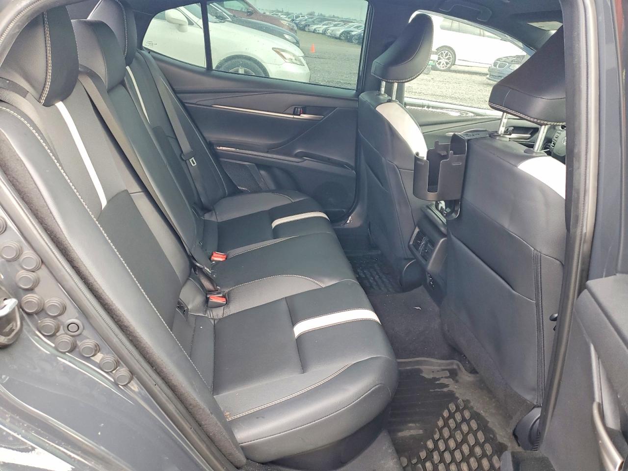 2025 TOYOTA CAMRY XSE photo 10