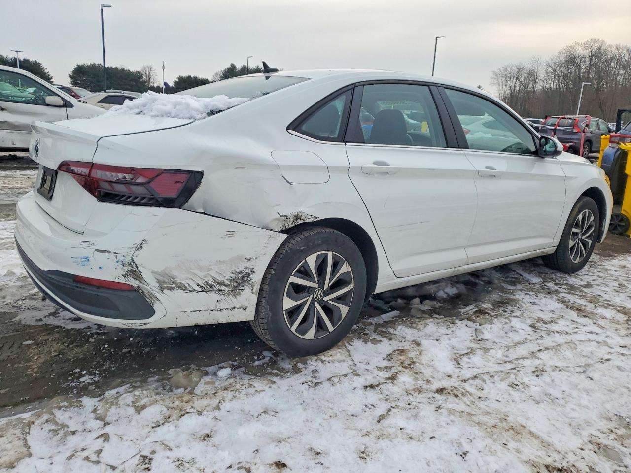 2024 VOLKSWAGEN JETTA S photo 3