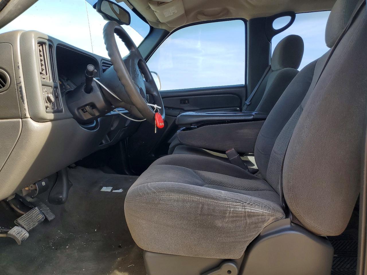 2006 CHEVROLET SILVERADO C1500 photo 7