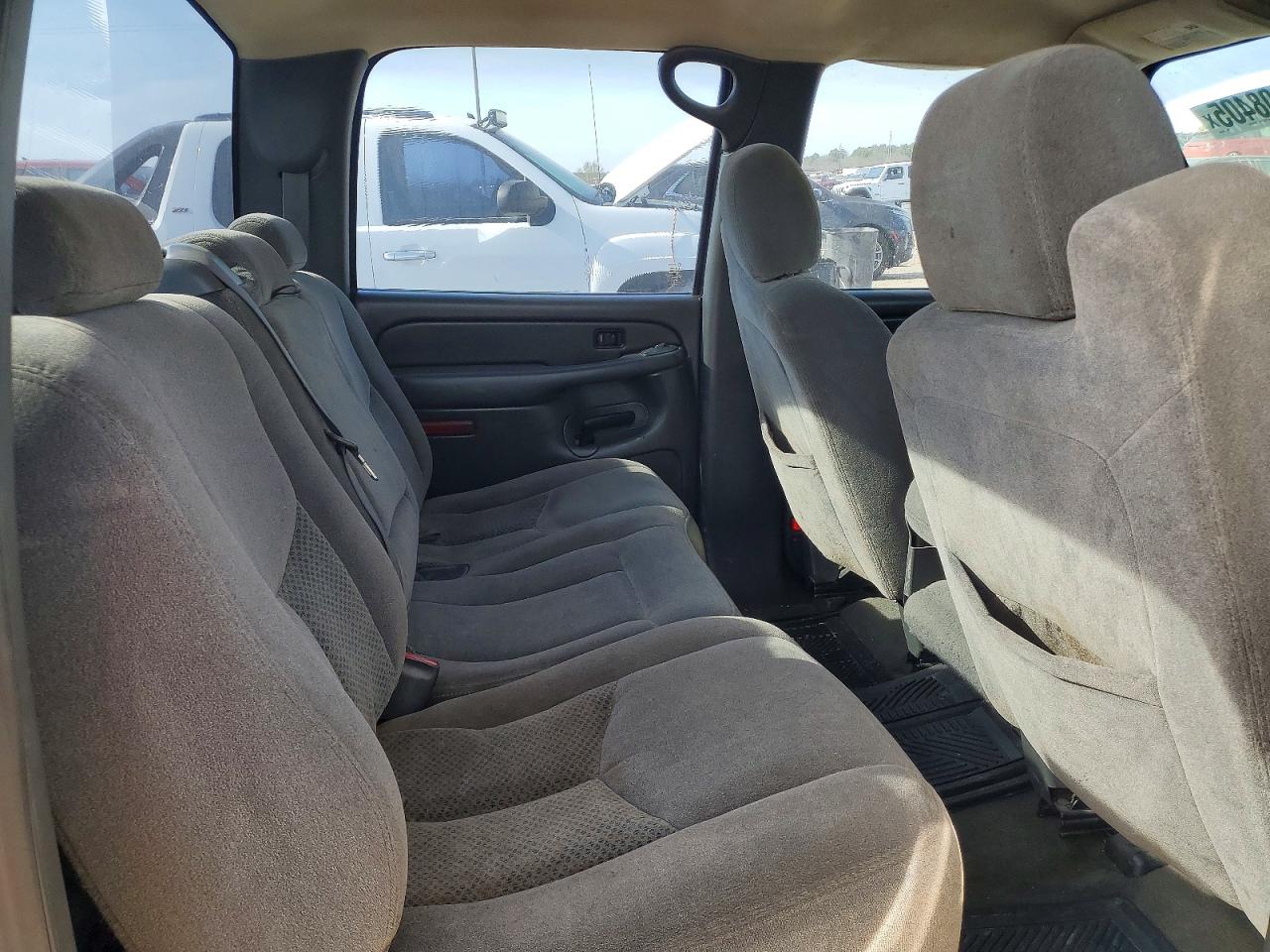 2006 CHEVROLET SILVERADO C1500 photo 10