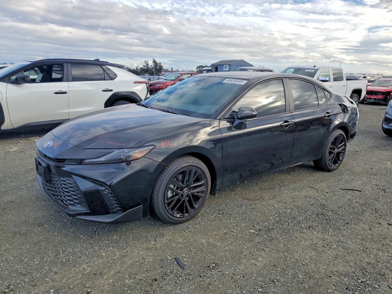 2025 TOYOTA CAMRY