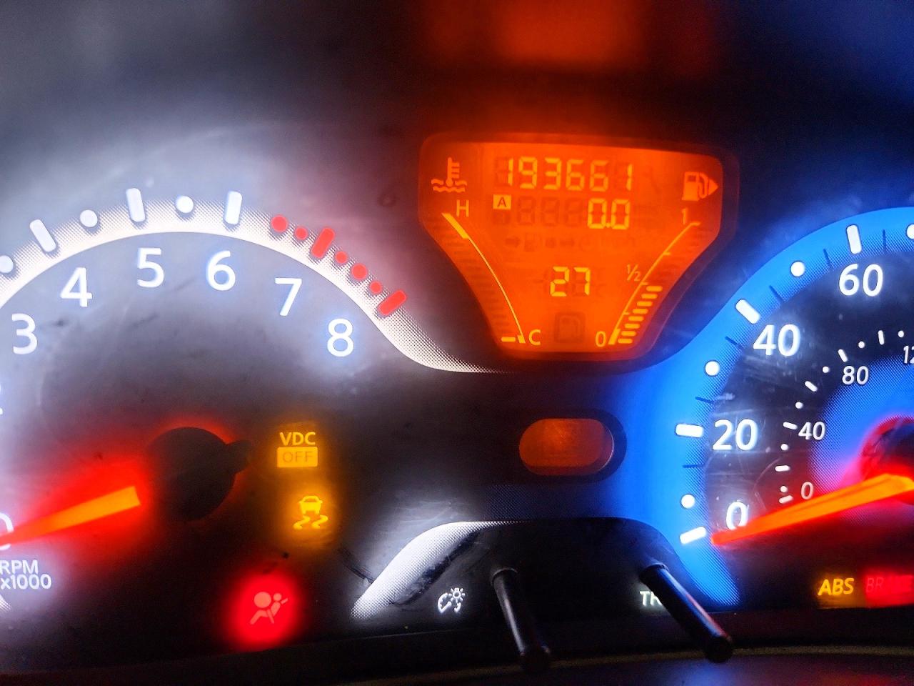 2009 NISSAN CUBE BASE photo 9