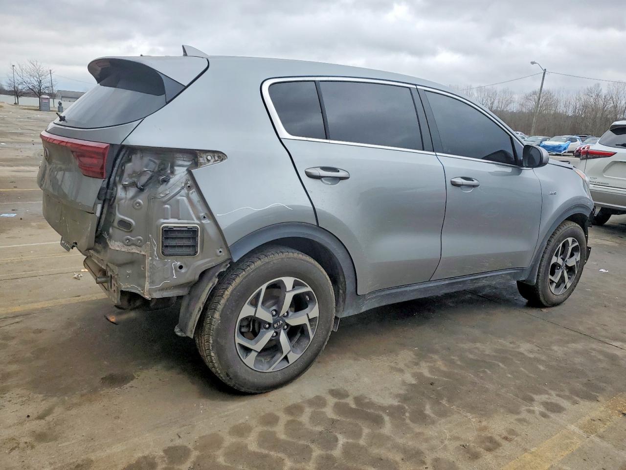 2021 KIA SPORTAGE LX photo 3