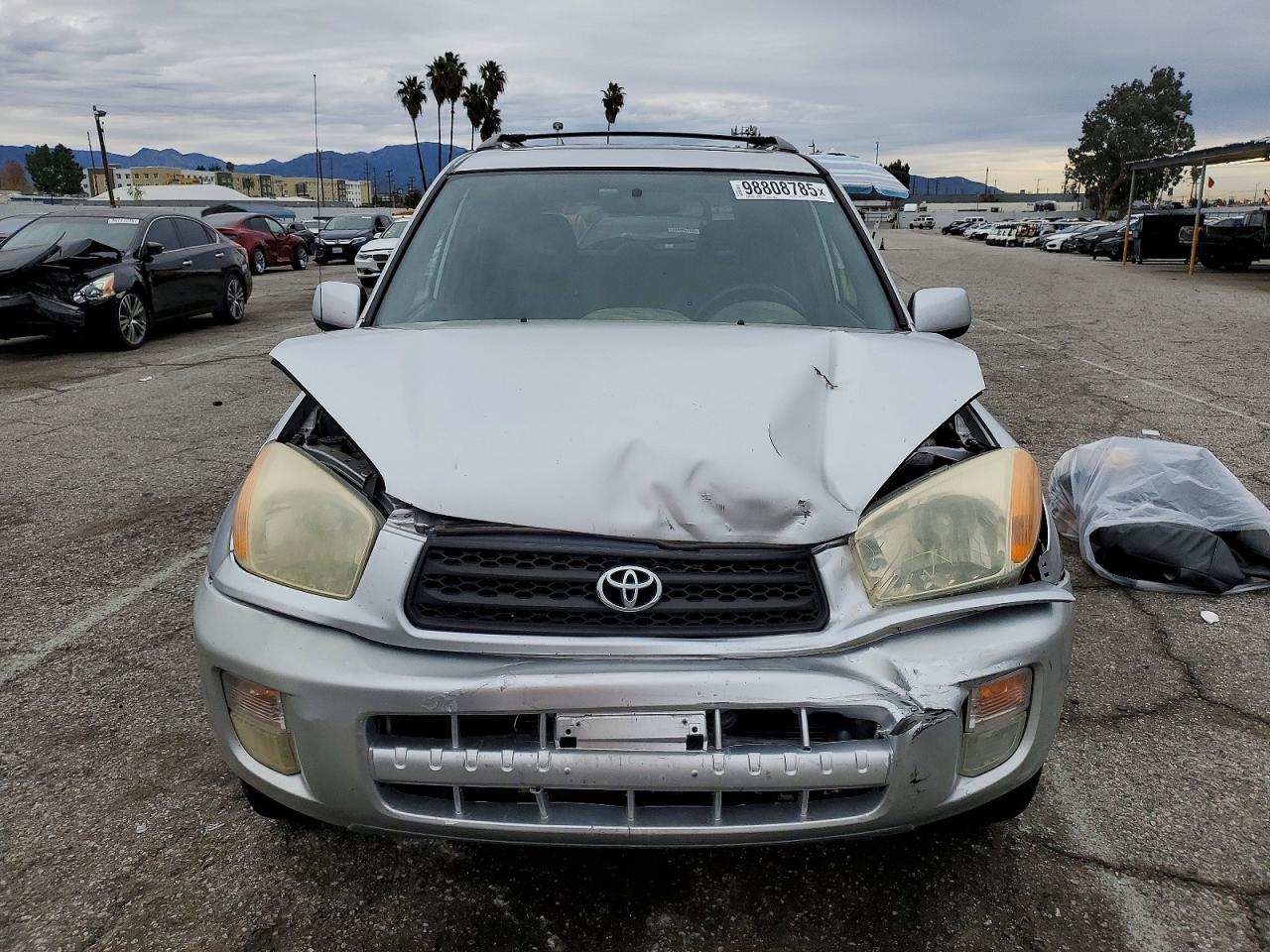 2003 TOYOTA RAV4 photo 5