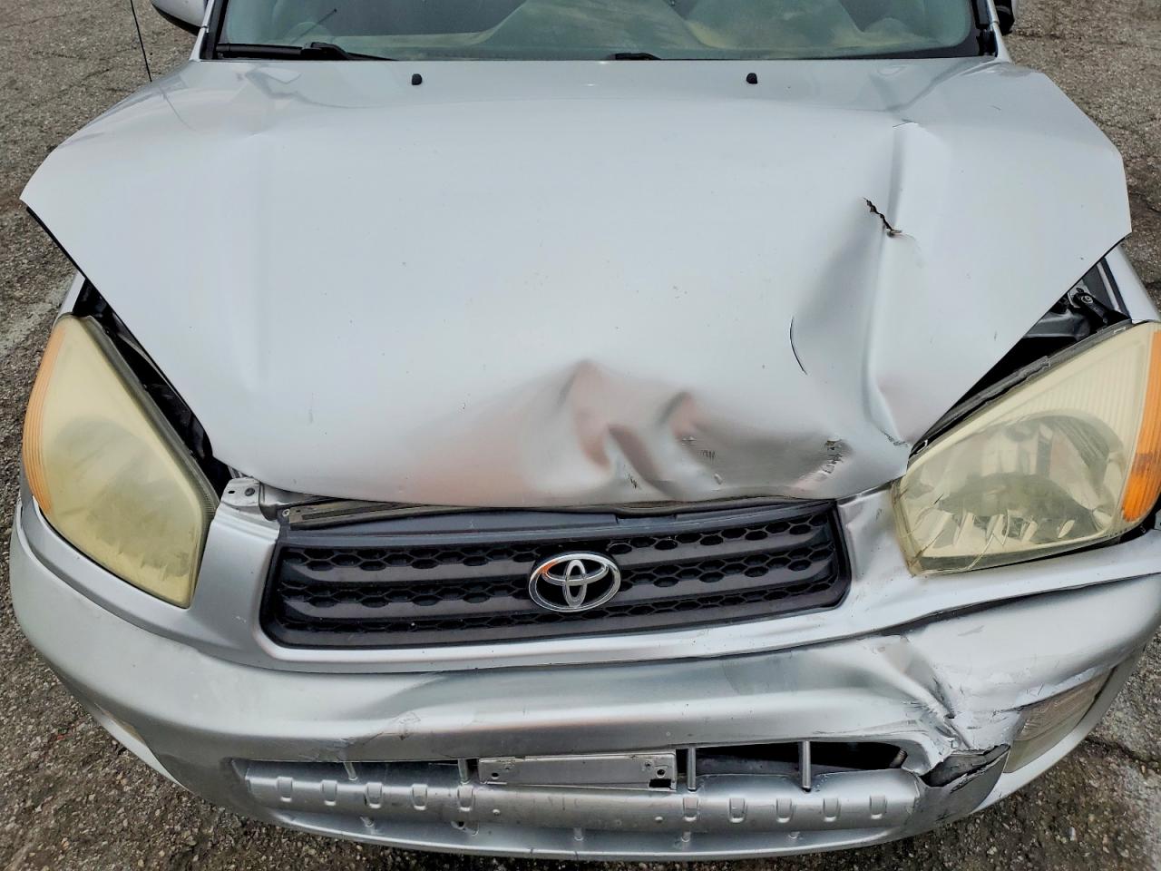 2003 TOYOTA RAV4 photo 12