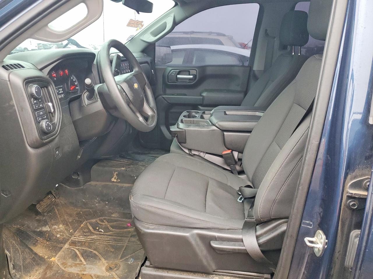 2021 CHEVROLET SILVERADO K1500 CUSTOM photo 7