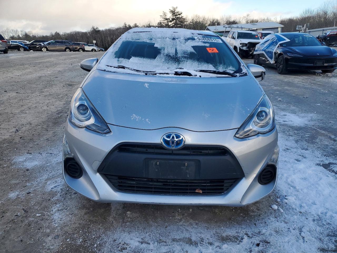 2015 TOYOTA PRIUS C photo 5