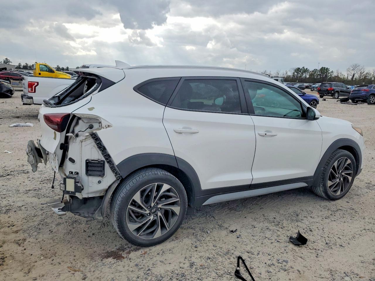 2019 HYUNDAI TUCSON LIMITED photo 3