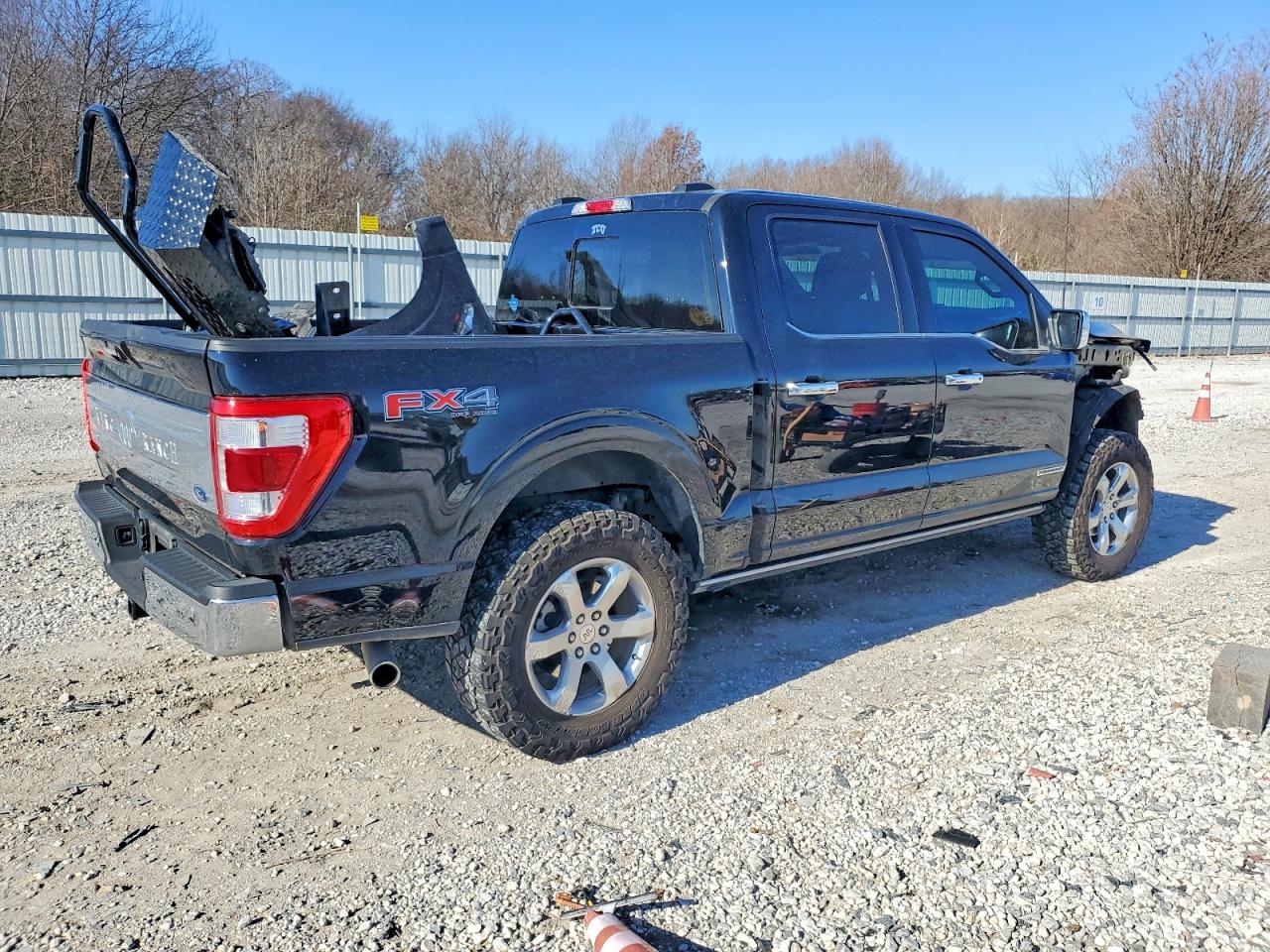 2023 FORD F150 SUPERCREW photo 3