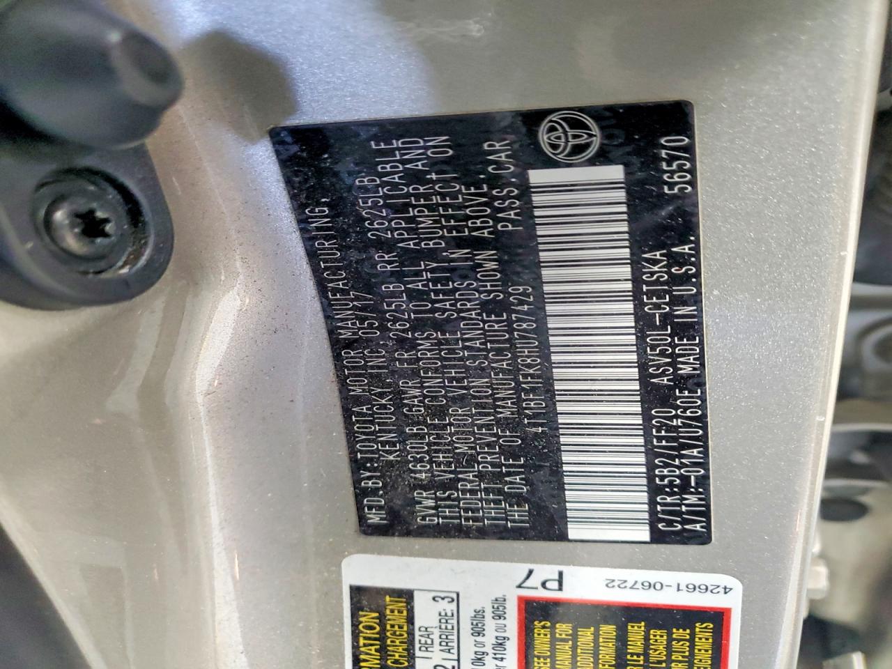 2017 TOYOTA CAMRY LE photo 12