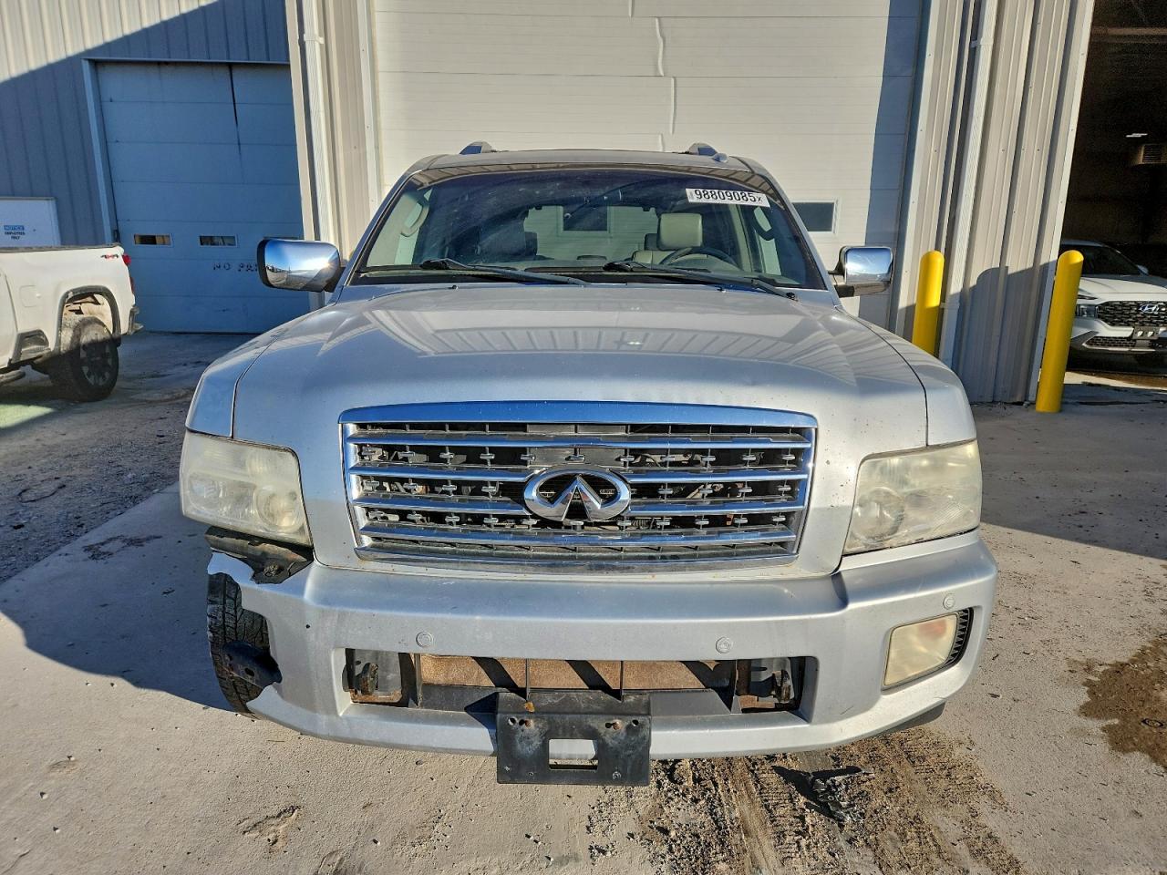 2008 INFINITI QX56 photo 5