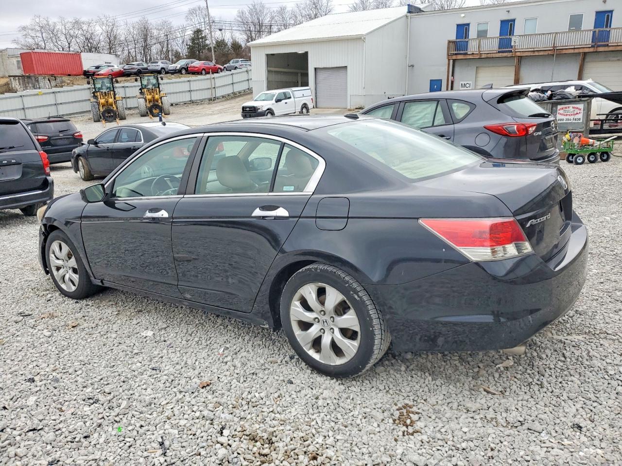 2008 HONDA ACCORD photo 2
