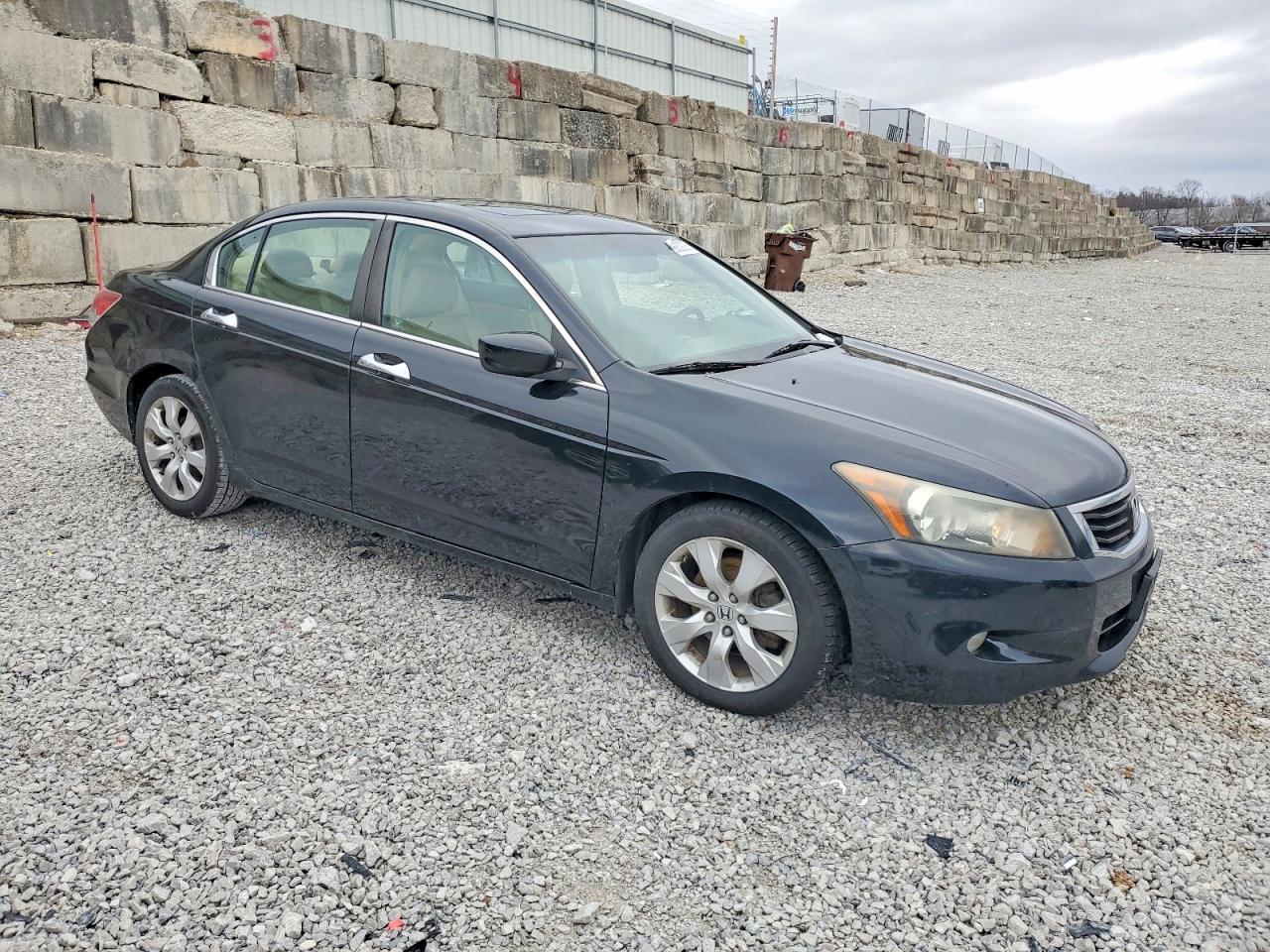 2008 HONDA ACCORD photo 4
