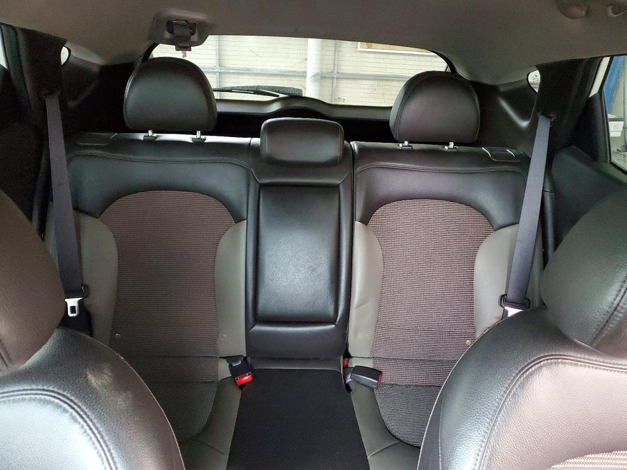 2012 HYUNDAI TUCSON GLS photo 10