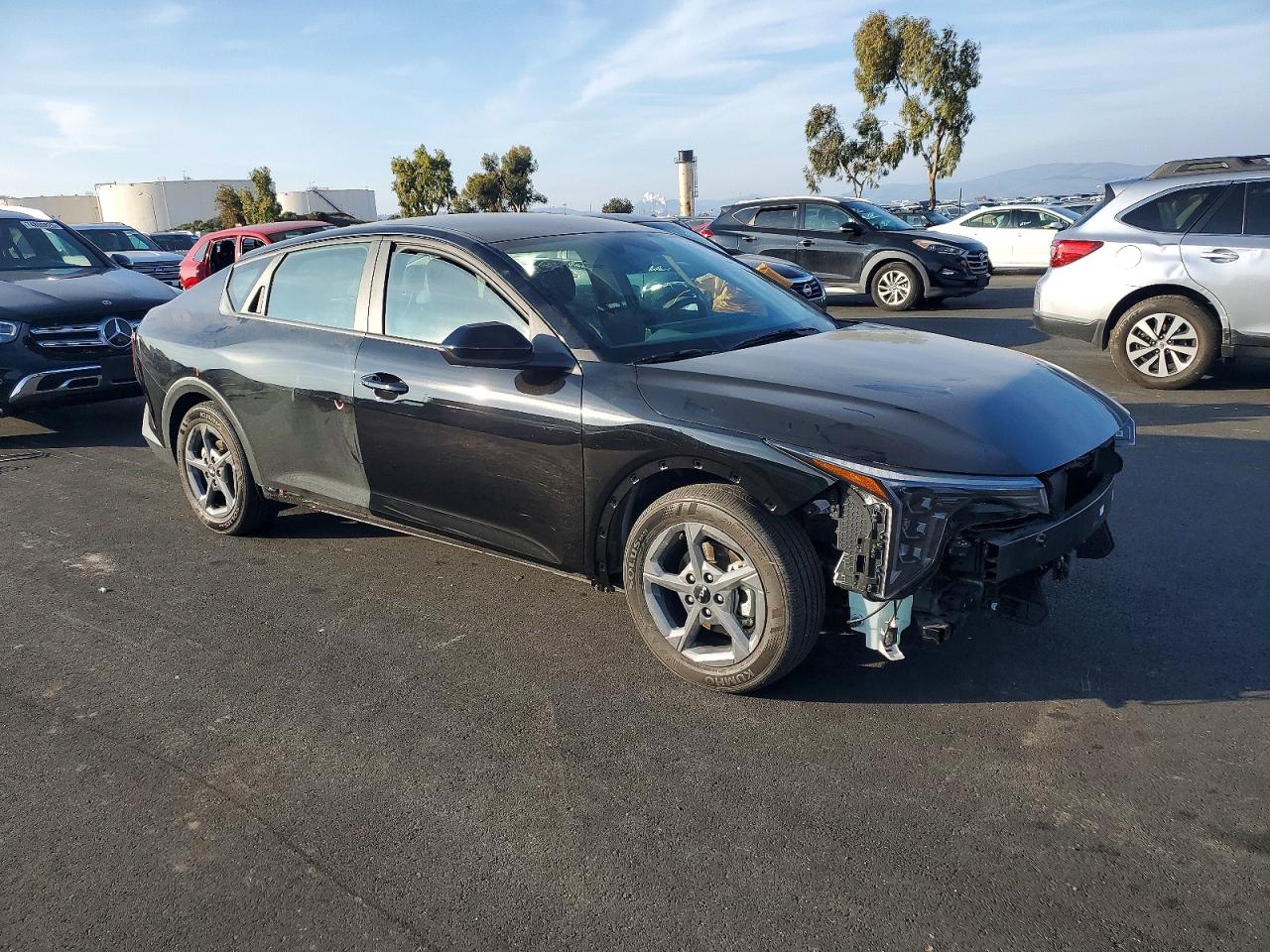 2025 KIA K4 LX photo 4
