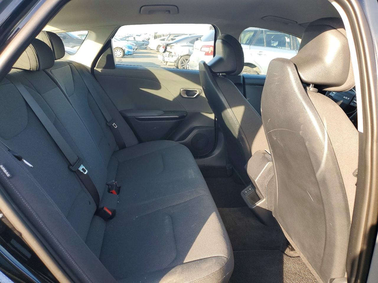 2025 KIA K4 LX photo 10