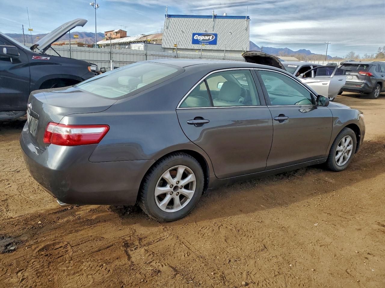 2007 TOYOTA CAMRY LE photo 3