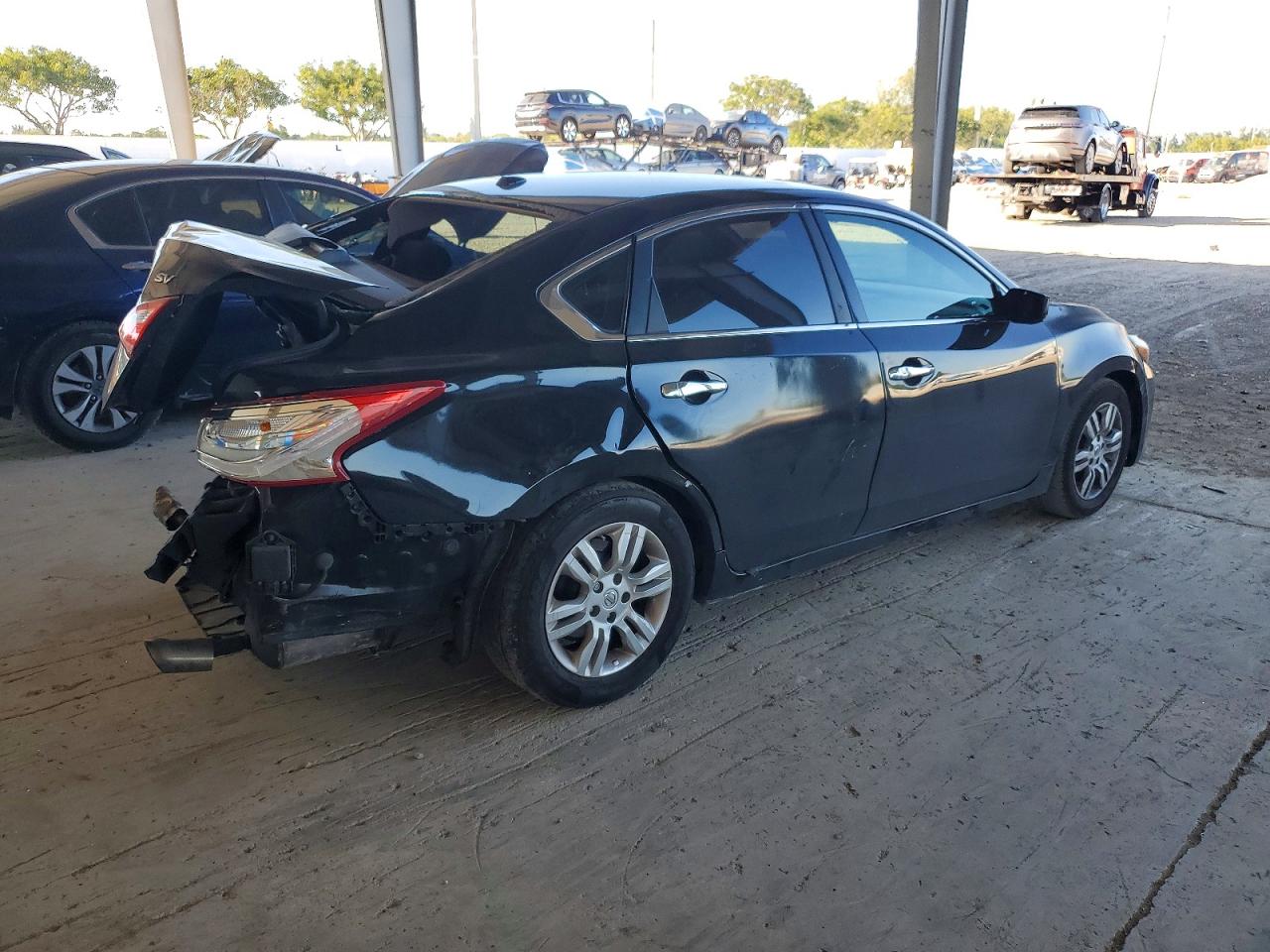 2017 NISSAN ALTIMA 2.5 SV photo 3