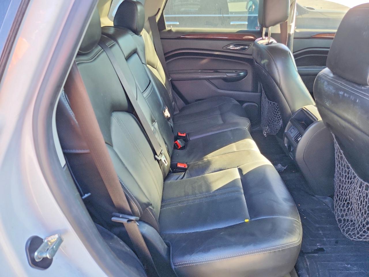 2016 CADILLAC SRX photo 10
