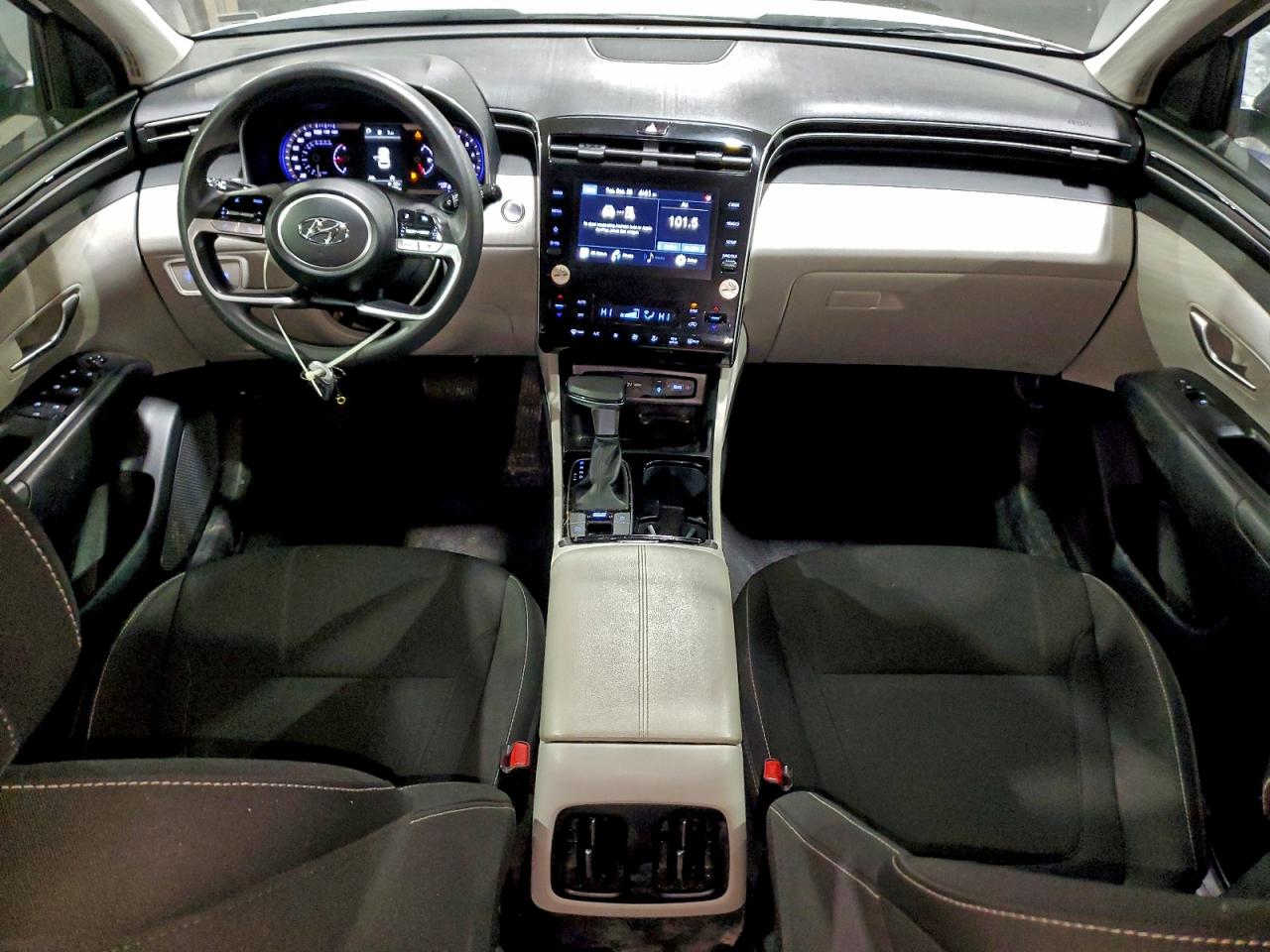 2024 HYUNDAI TUCSON SEL photo 8