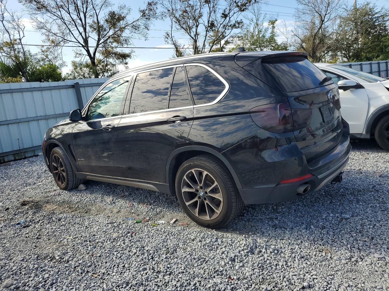 2017 BMW X5 XDRIVE35D photo 4