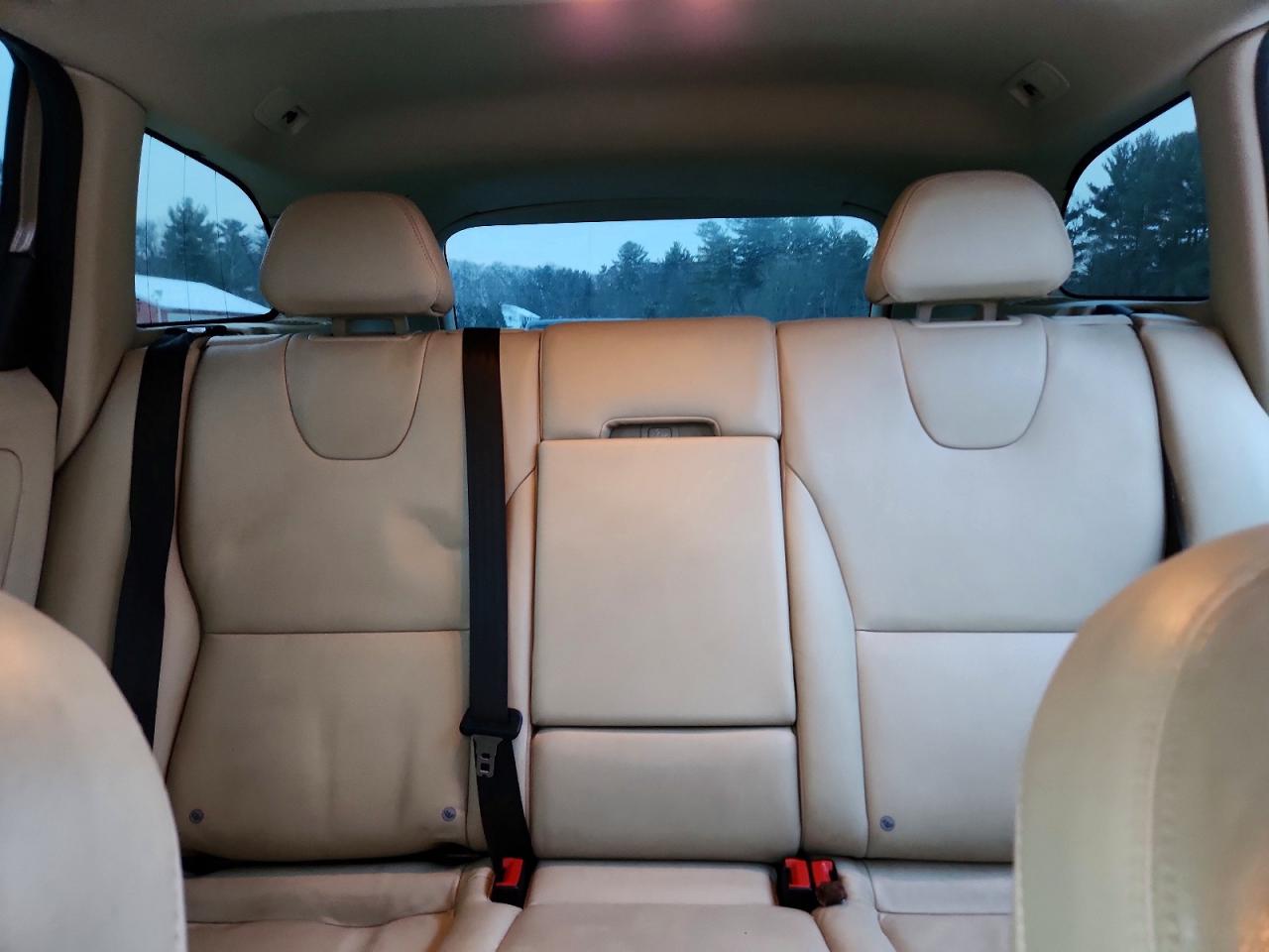 2015 VOLVO XC60 T6 PREMIER photo 10