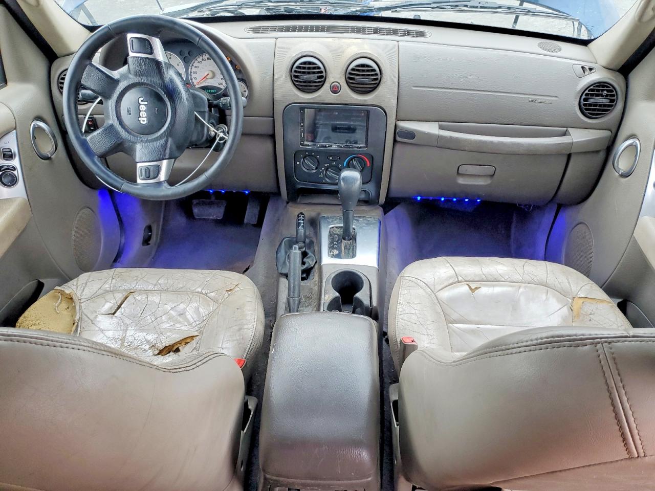 2004 JEEP LIBERTY LIMITED photo 8