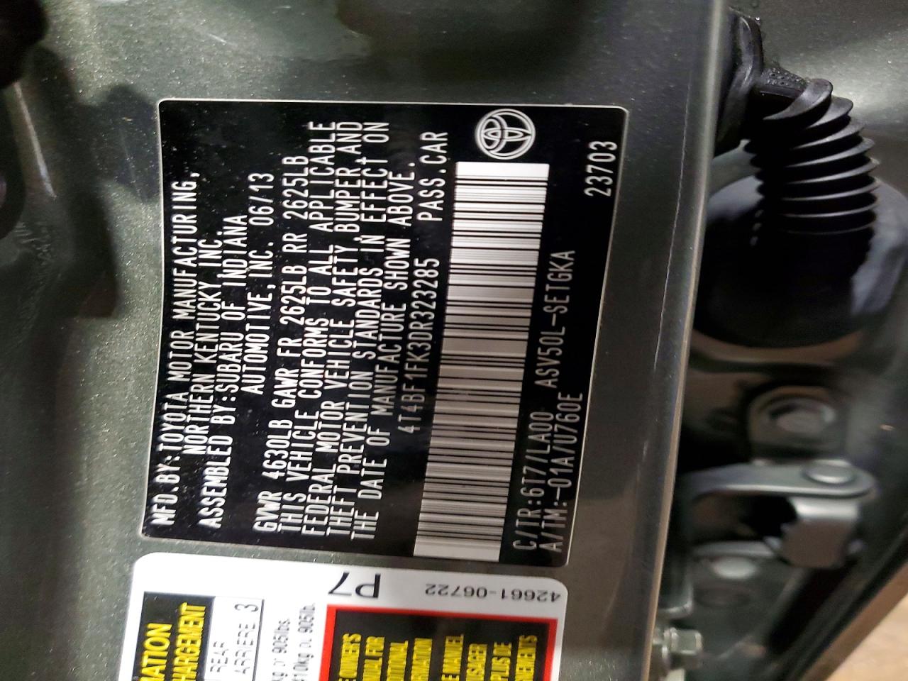 2013 TOYOTA CAMRY XLE photo 12