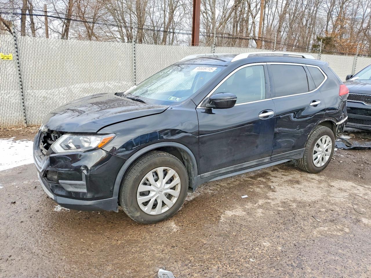 2017 NISSAN ROGUE