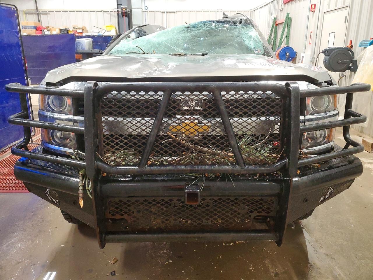 2017 CHEVROLET SILVERADO K2500 HEAVY DUTY LTZ photo 5