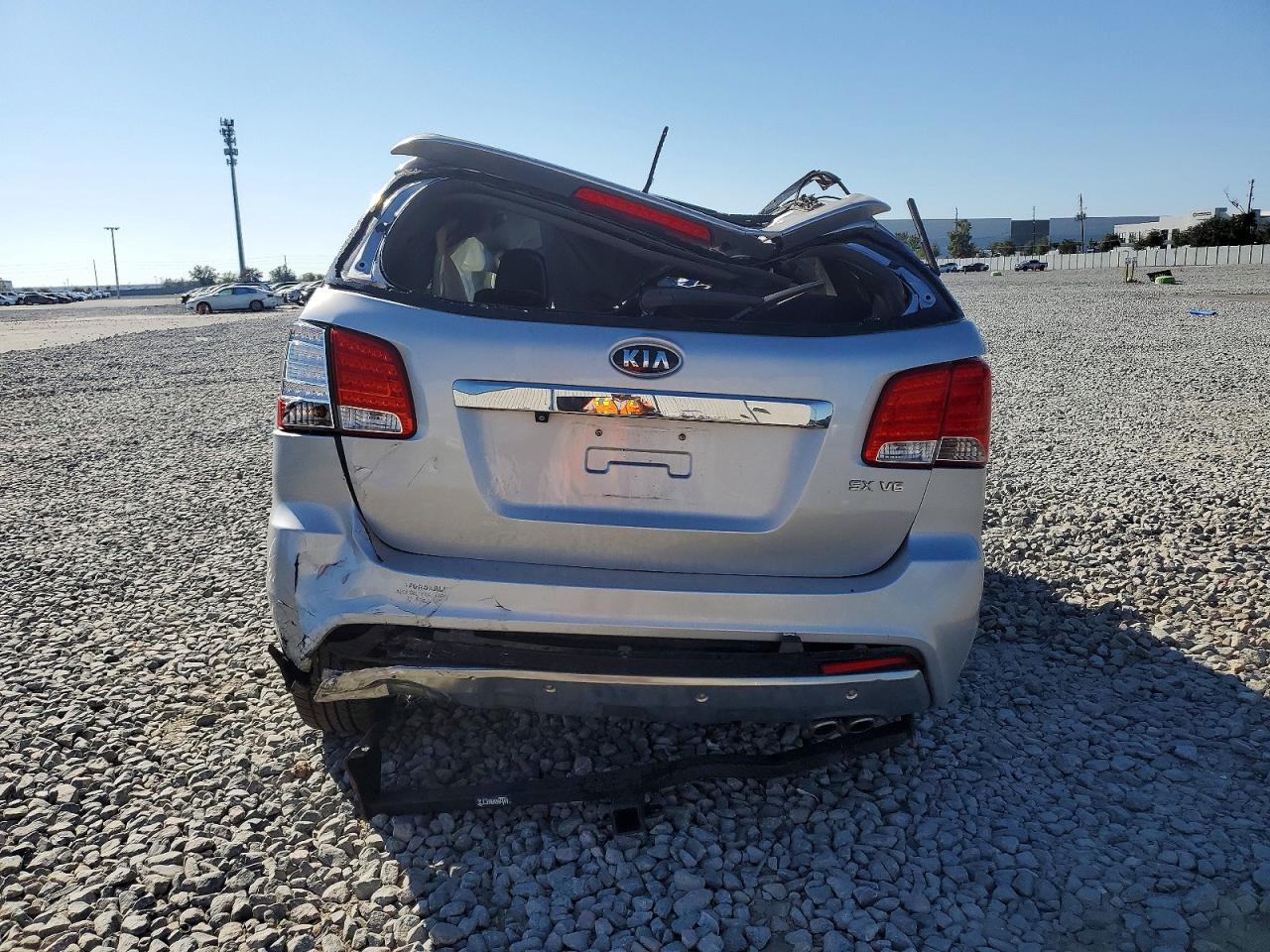 2011 KIA SORENTO SX photo 6