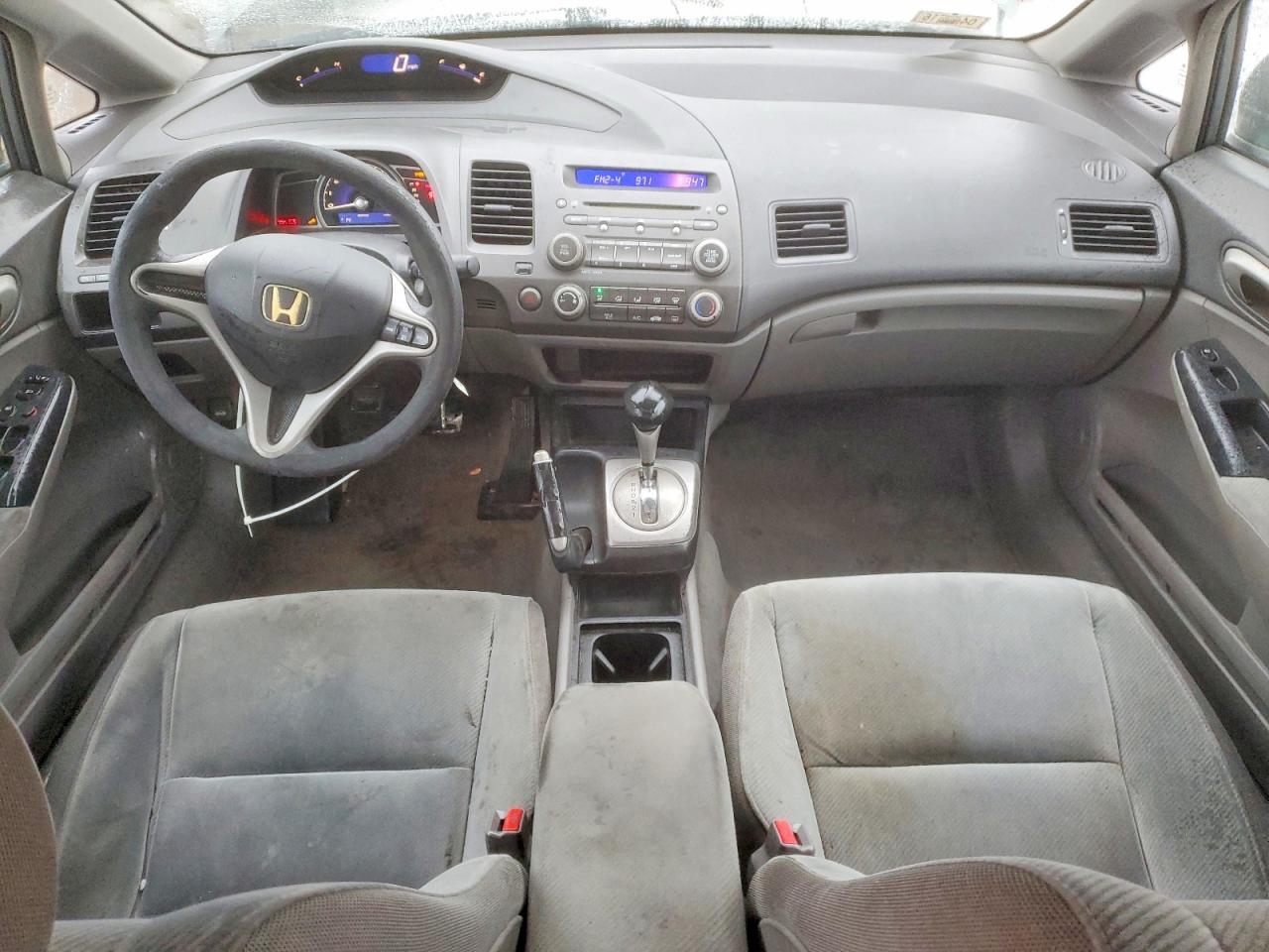 2011 HONDA CIVIC LX photo 8