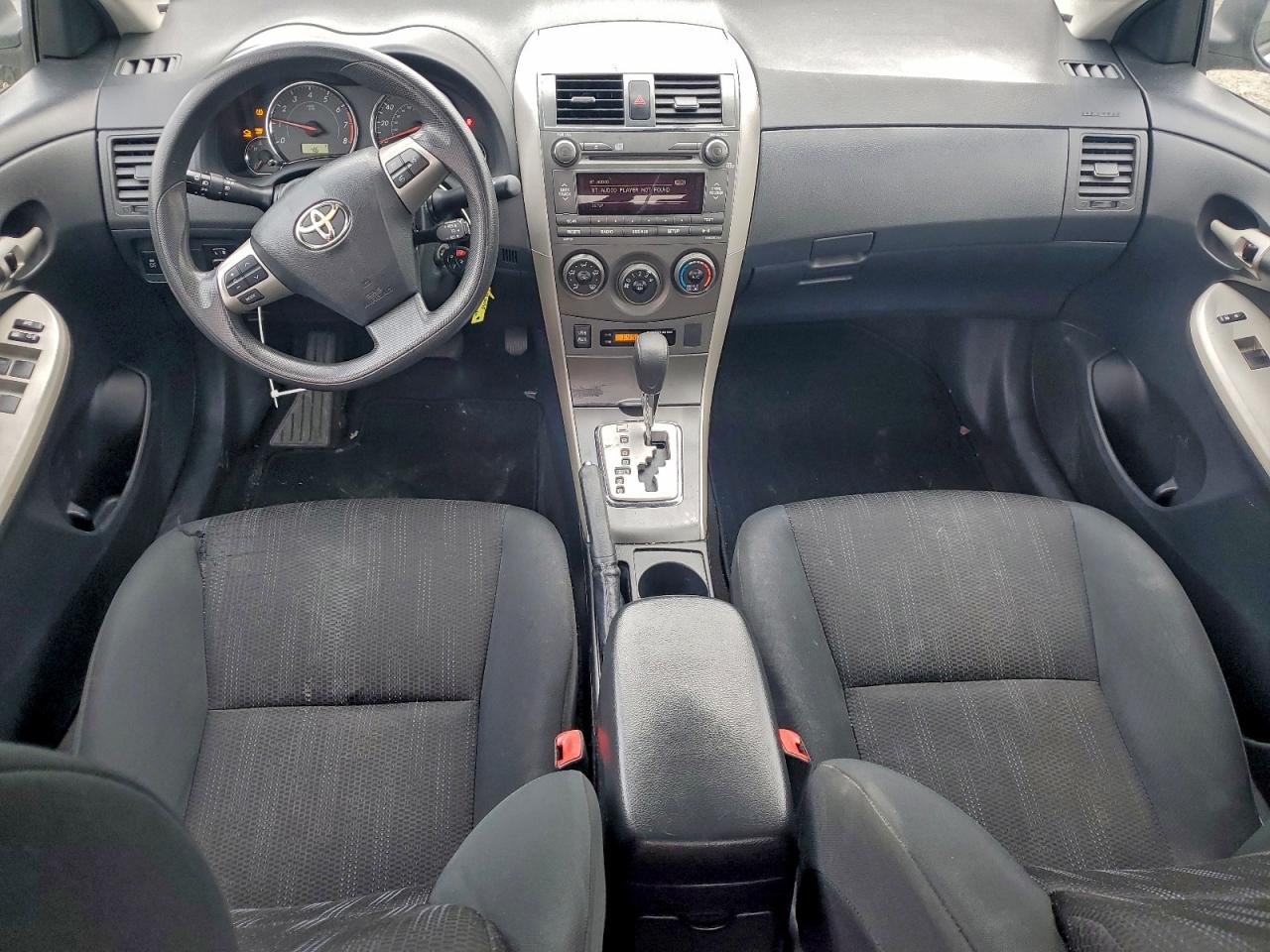2011 TOYOTA COROLLA BASE photo 8