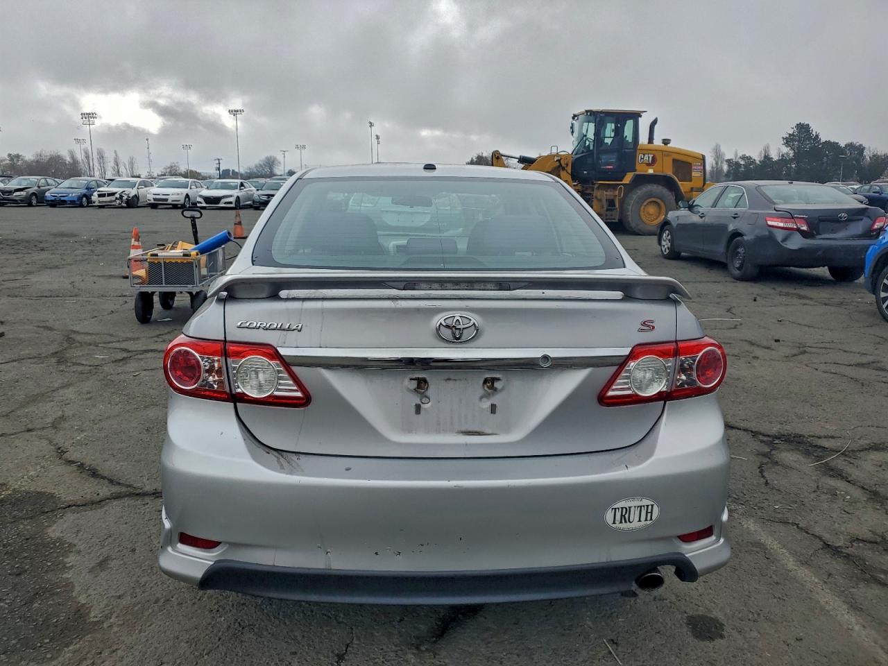 2011 TOYOTA COROLLA BASE photo 6