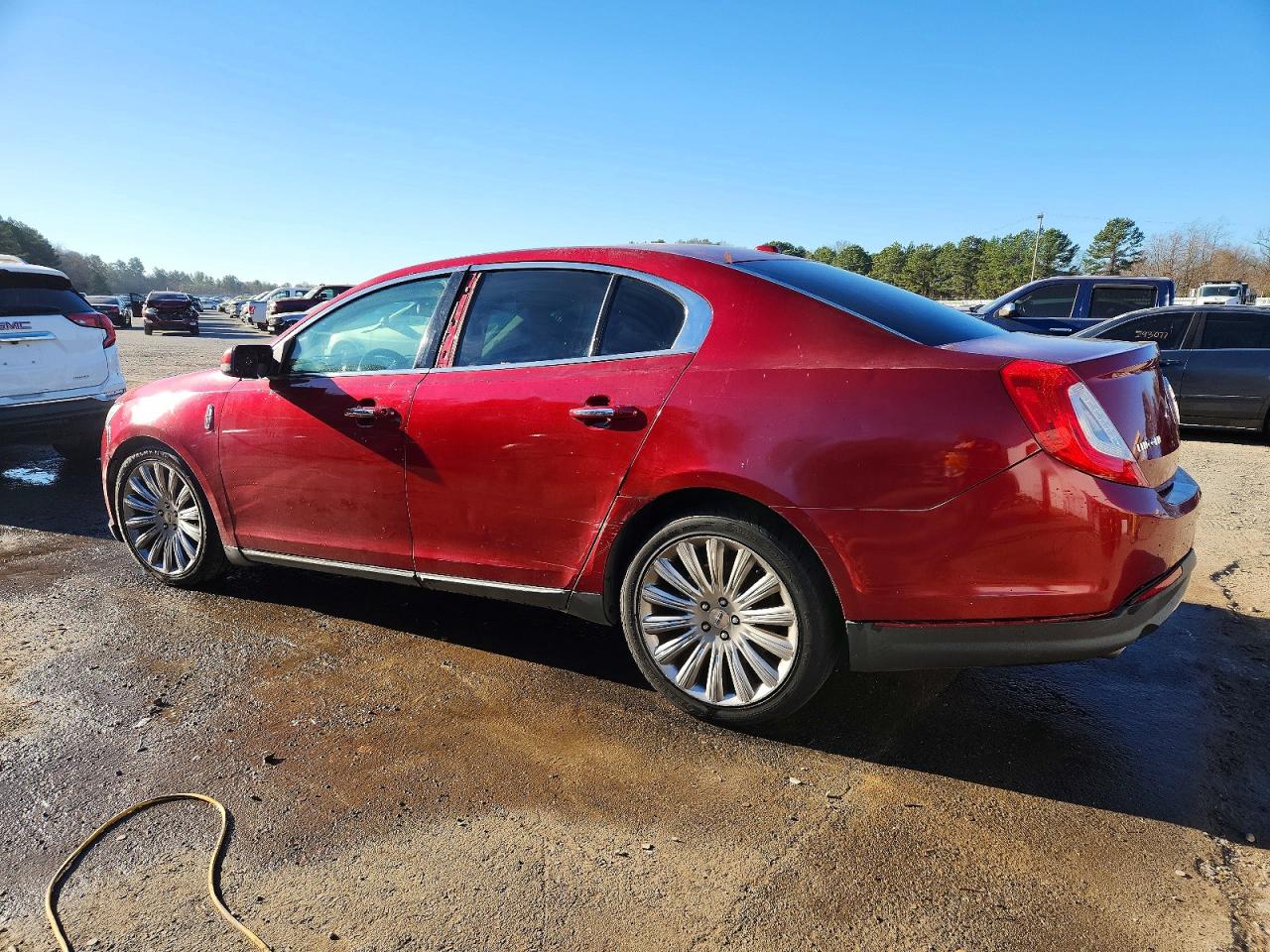2013 LINCOLN MKS photo 2