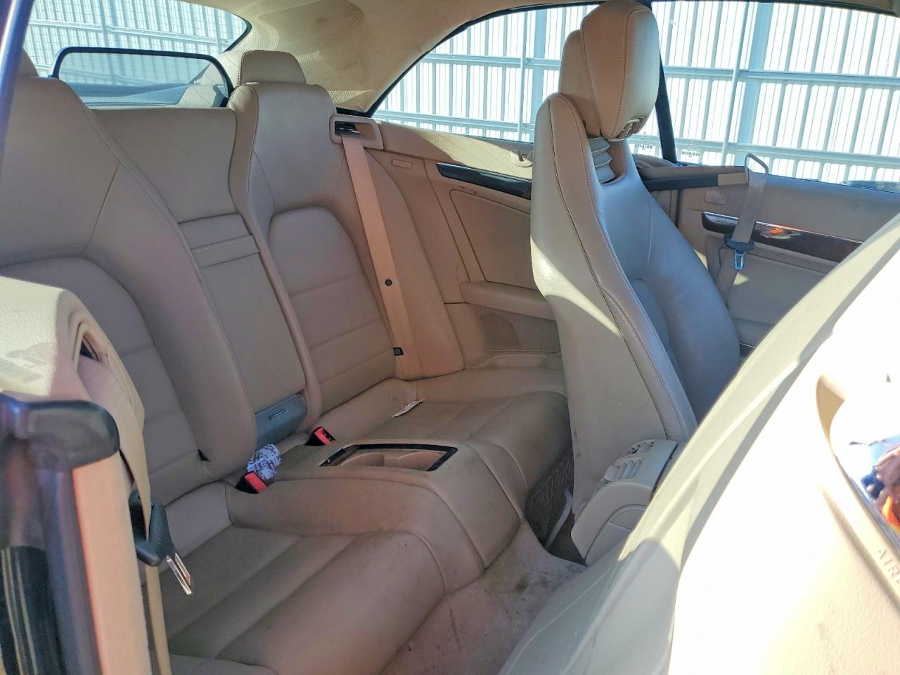 2011 MERCEDES-BENZ E 550 photo 10
