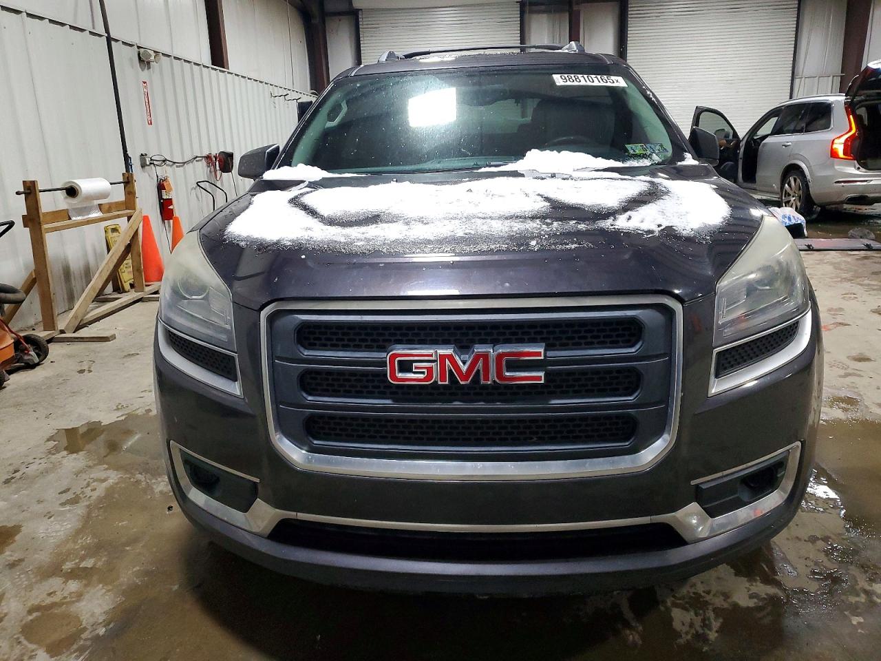 2014 GMC ACADIA SLE photo 5