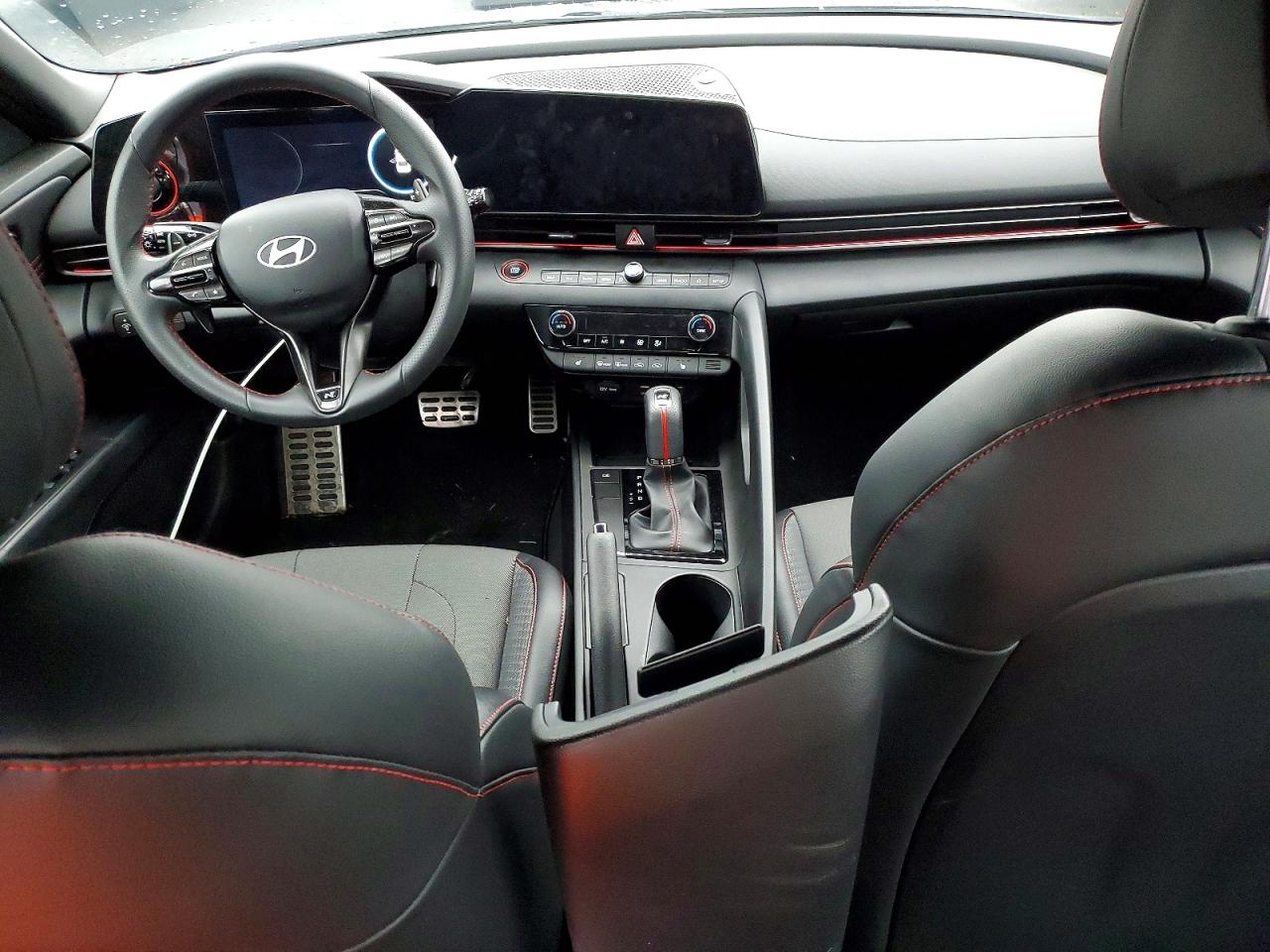 2024 HYUNDAI ELANTRA N LINE photo 8