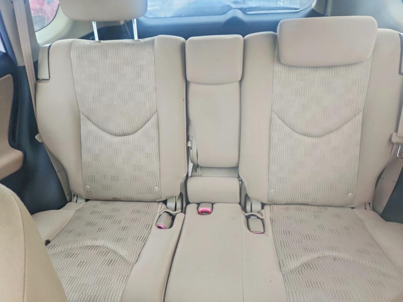 2010 TOYOTA RAV4 photo 10