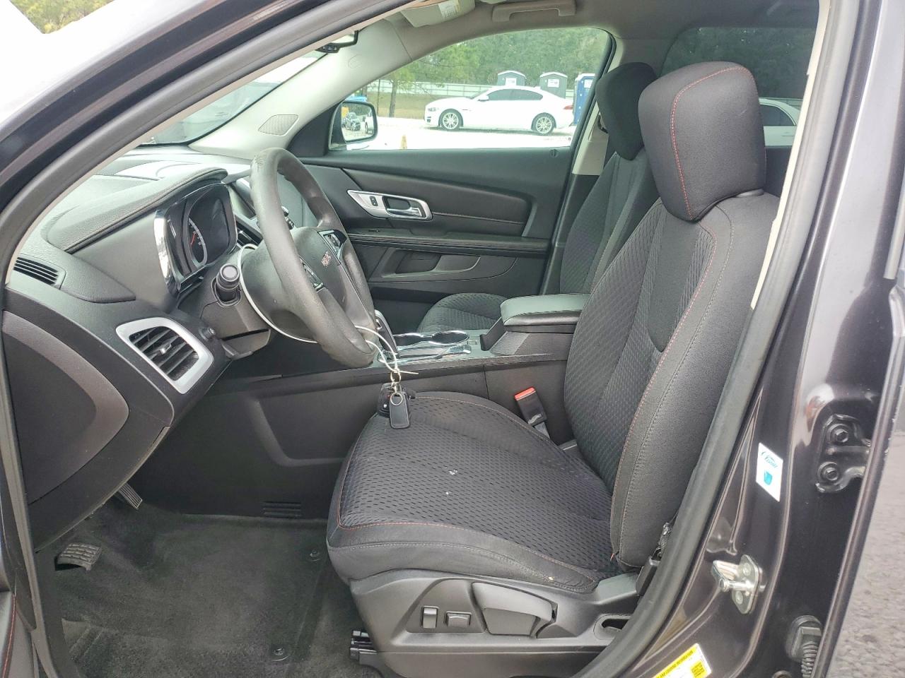 2015 GMC TERRAIN SLE photo 7