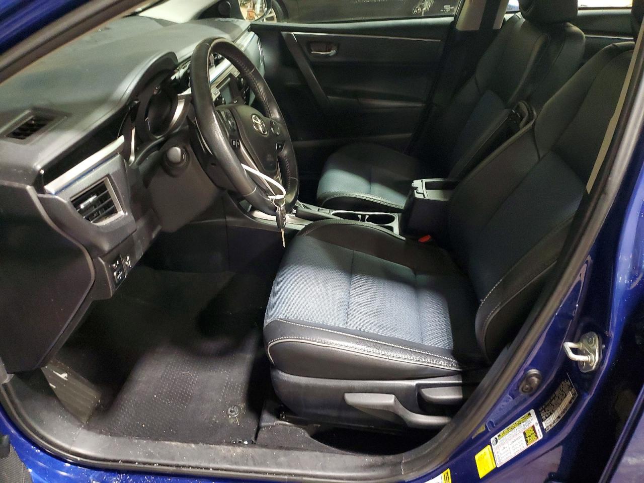 2014 TOYOTA COROLLA L photo 7