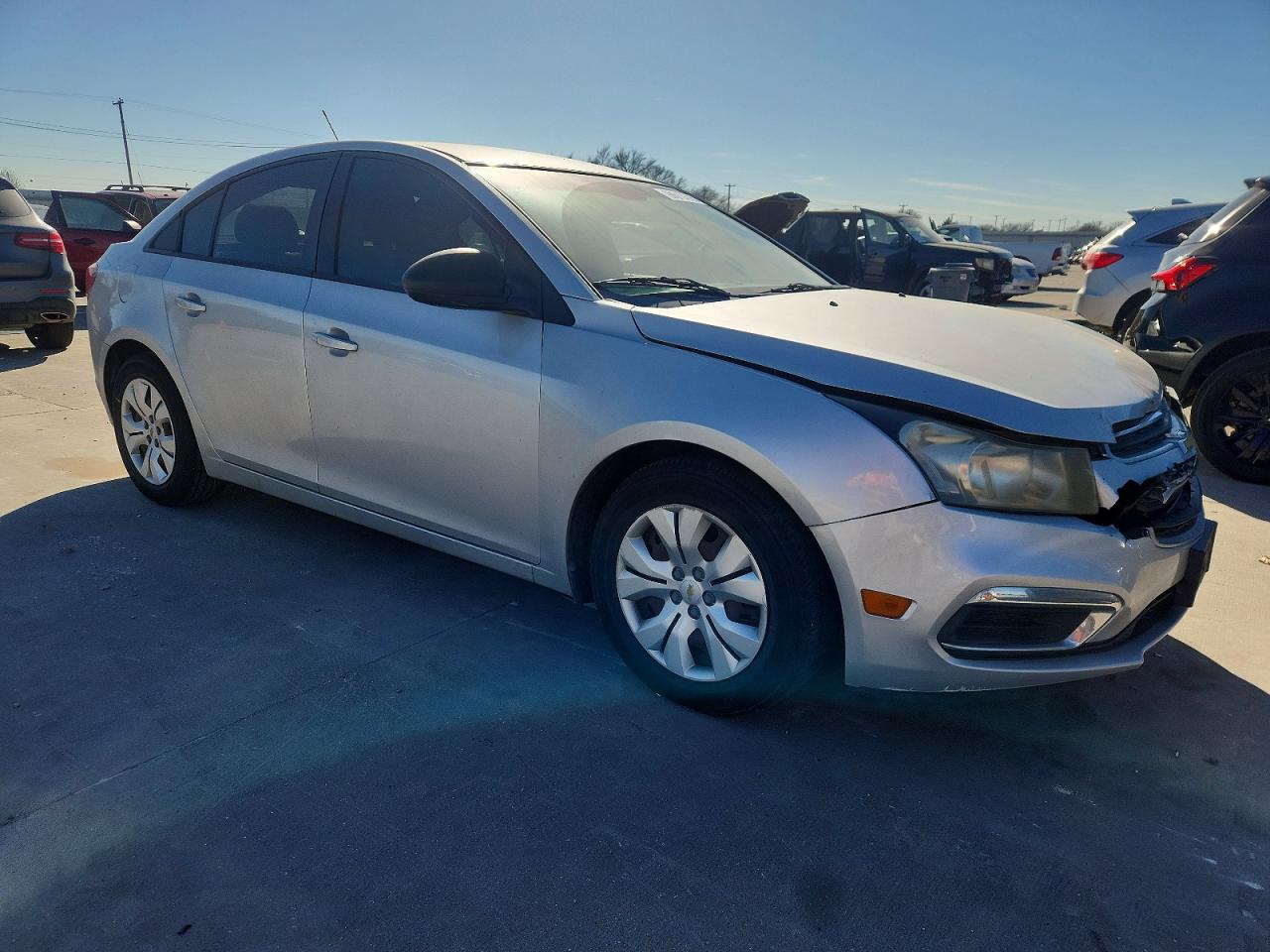 2015 CHEVROLET CRUZE LS photo 4