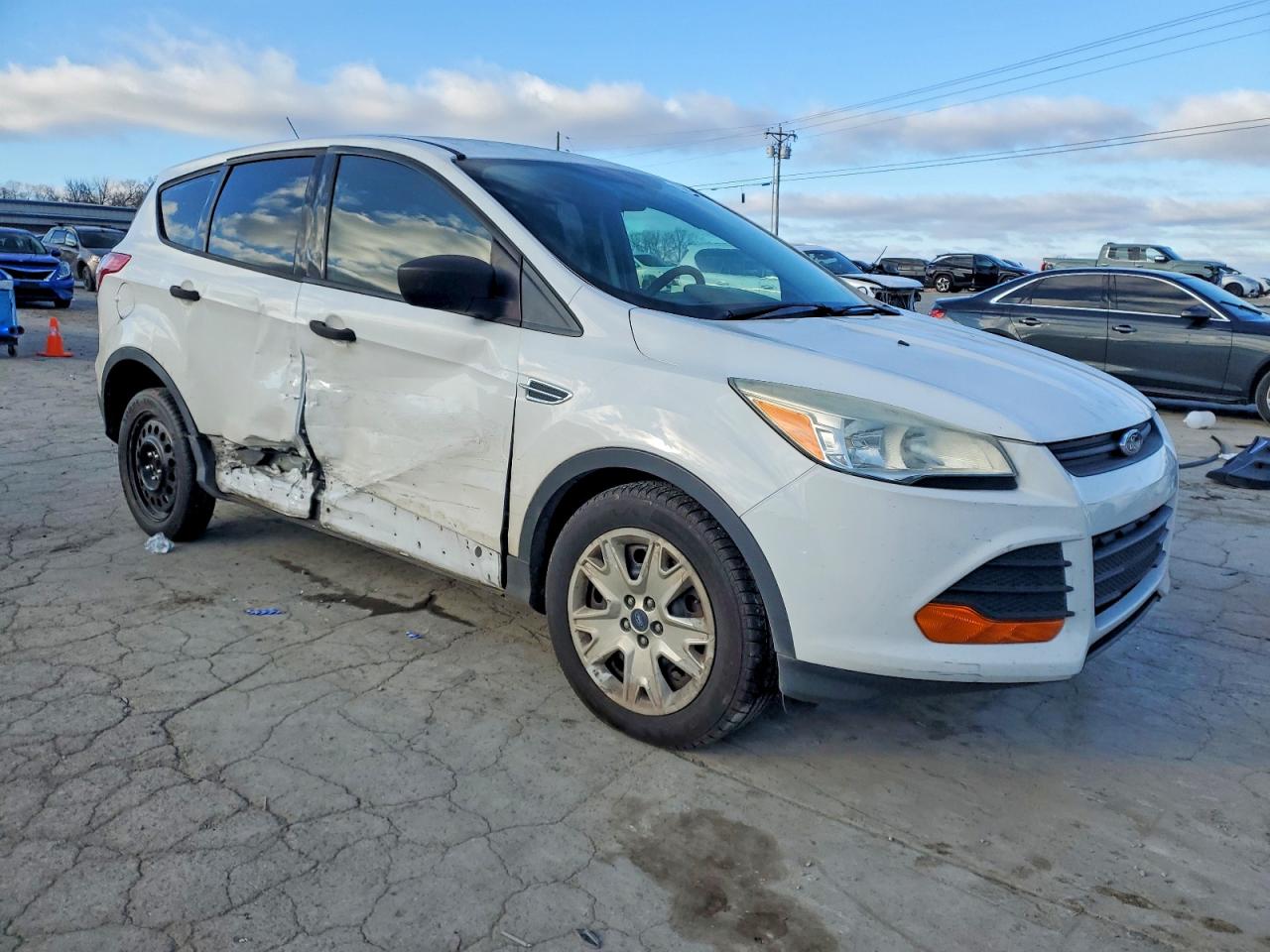 2014 FORD ESCAPE S photo 4