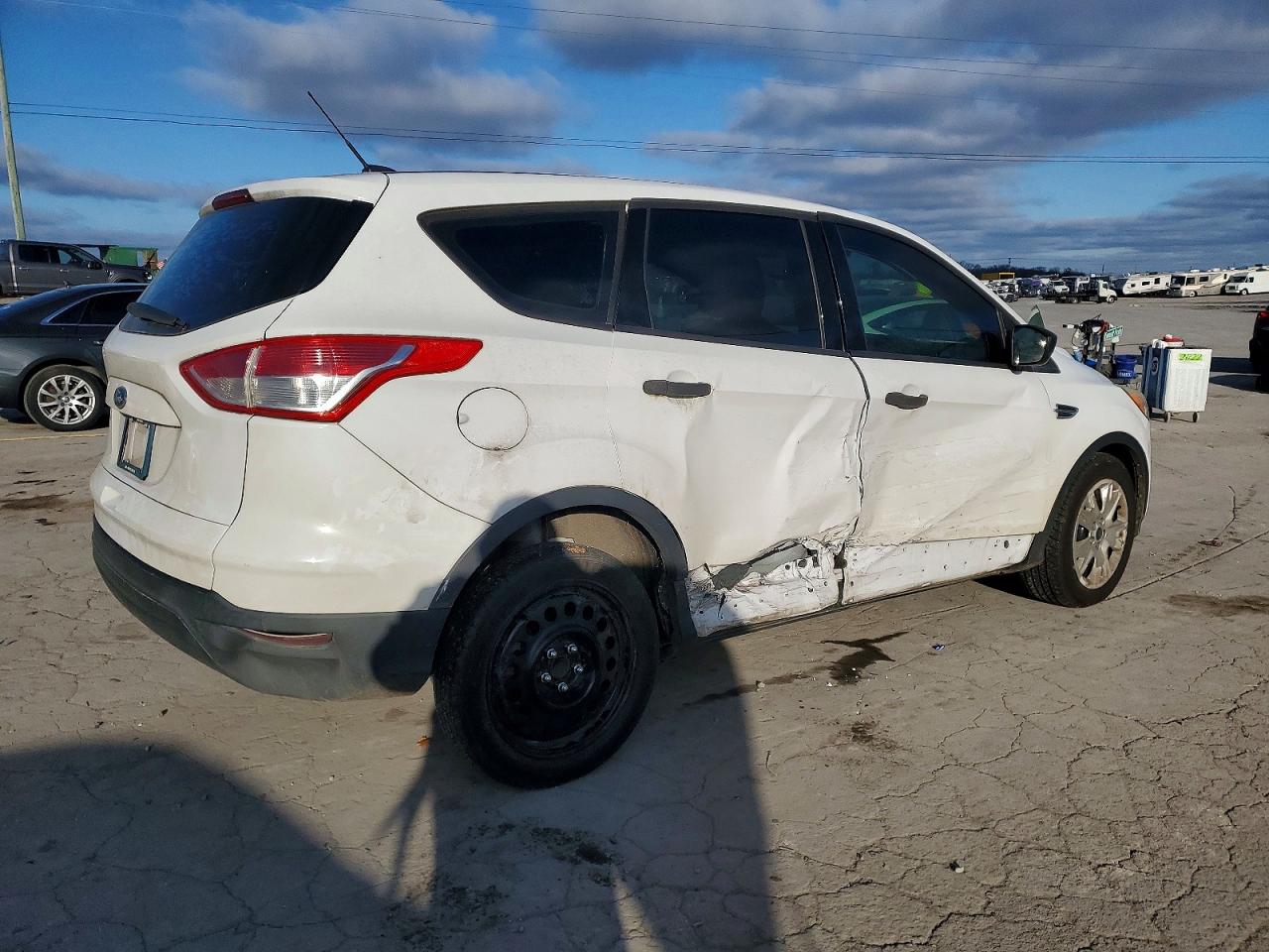 2014 FORD ESCAPE S photo 3
