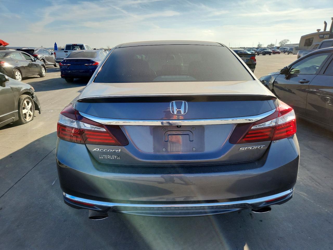 2017 HONDA ACCORD SPORT photo 6
