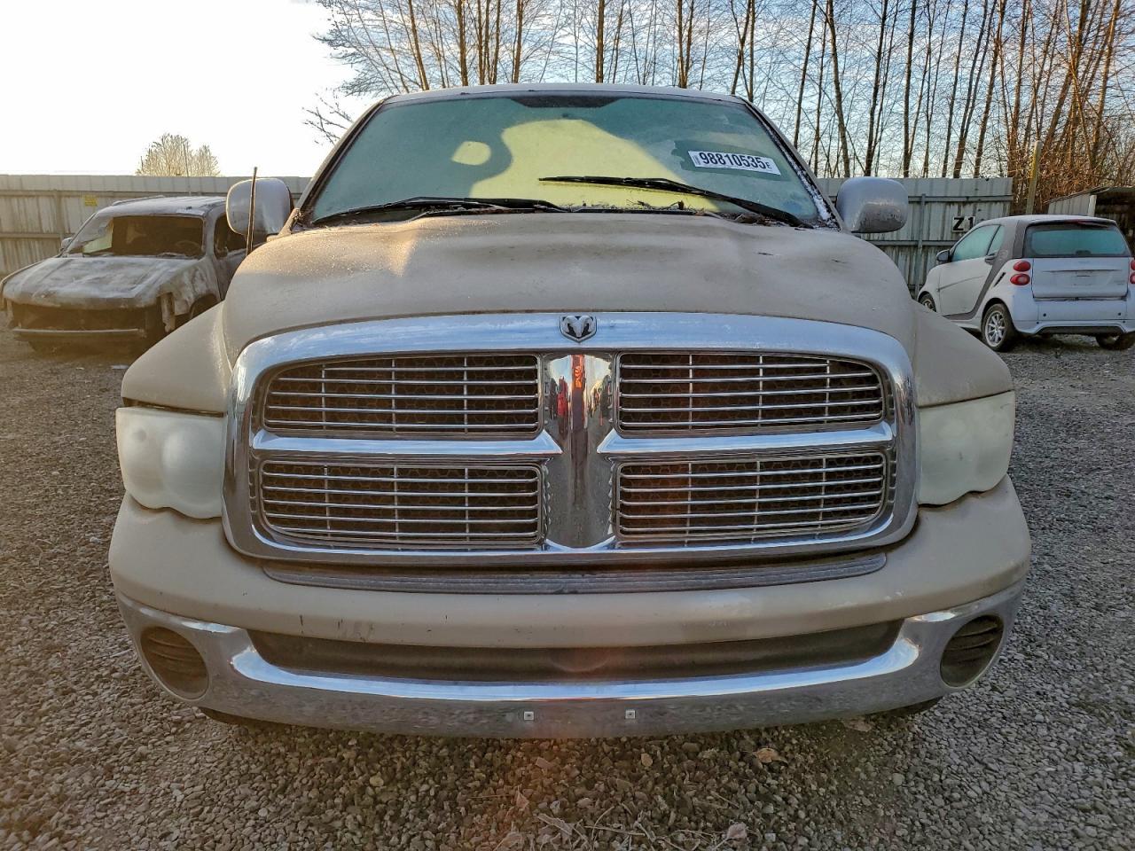 2004 DODGE RAM 1500 ST photo 9