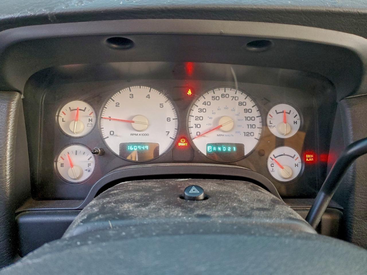 2004 DODGE RAM 1500 ST photo 17