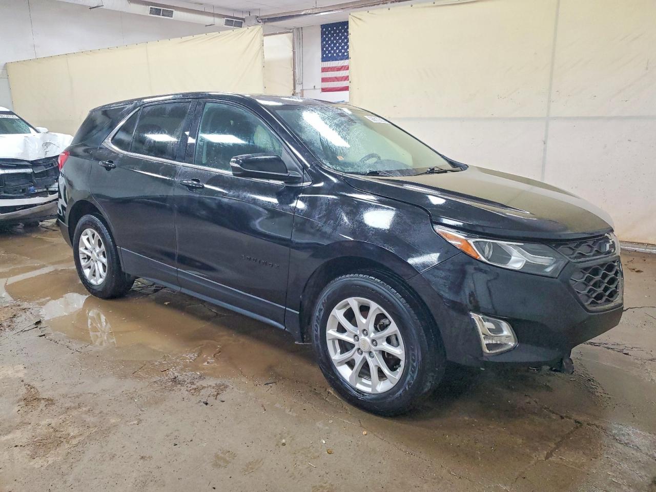 2019 CHEVROLET EQUINOX LT photo 4