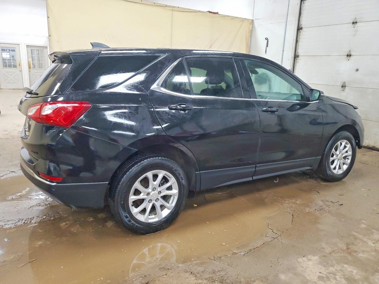 2019 CHEVROLET EQUINOX LT photo 3
